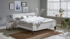 Bed Ragnar Met Hoofbord Hout